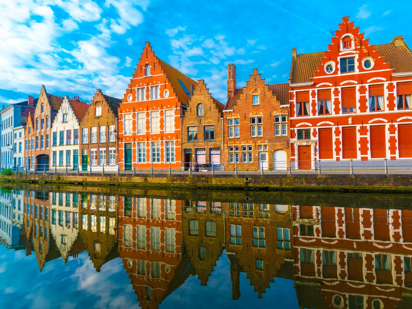 Buildings along the canal in Bruges