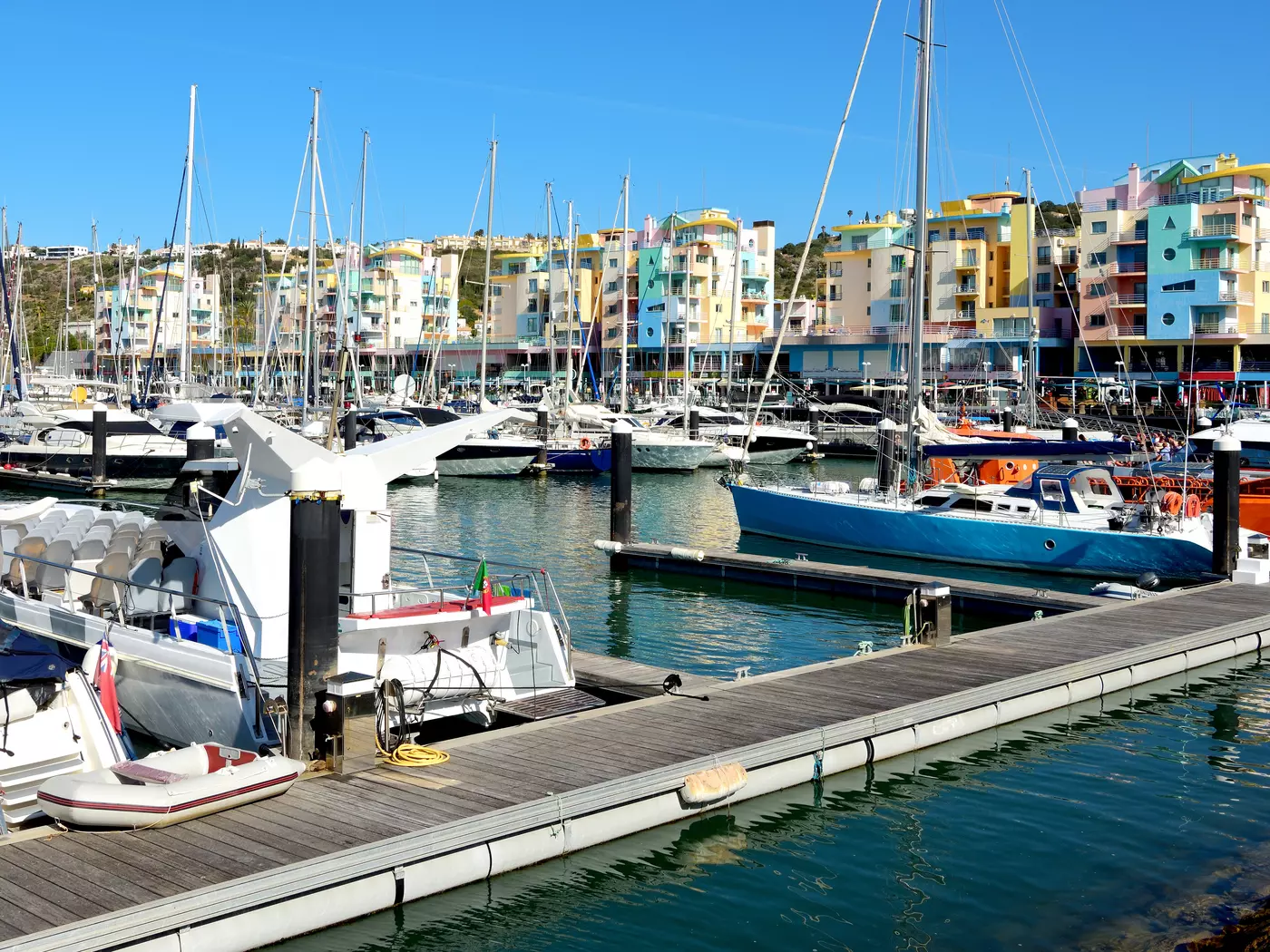 Cruise through the marina in Albufeira