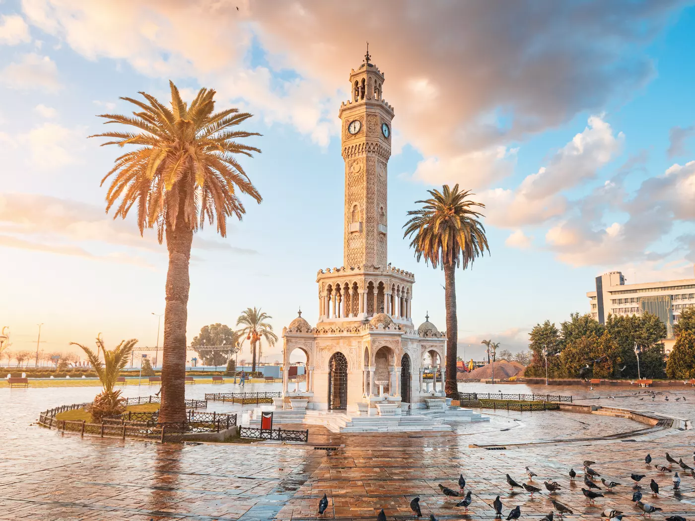 Relax by the clocktower in Konak Square in Izmir