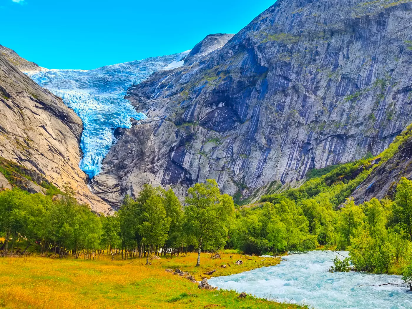 Briksdaal Glacier