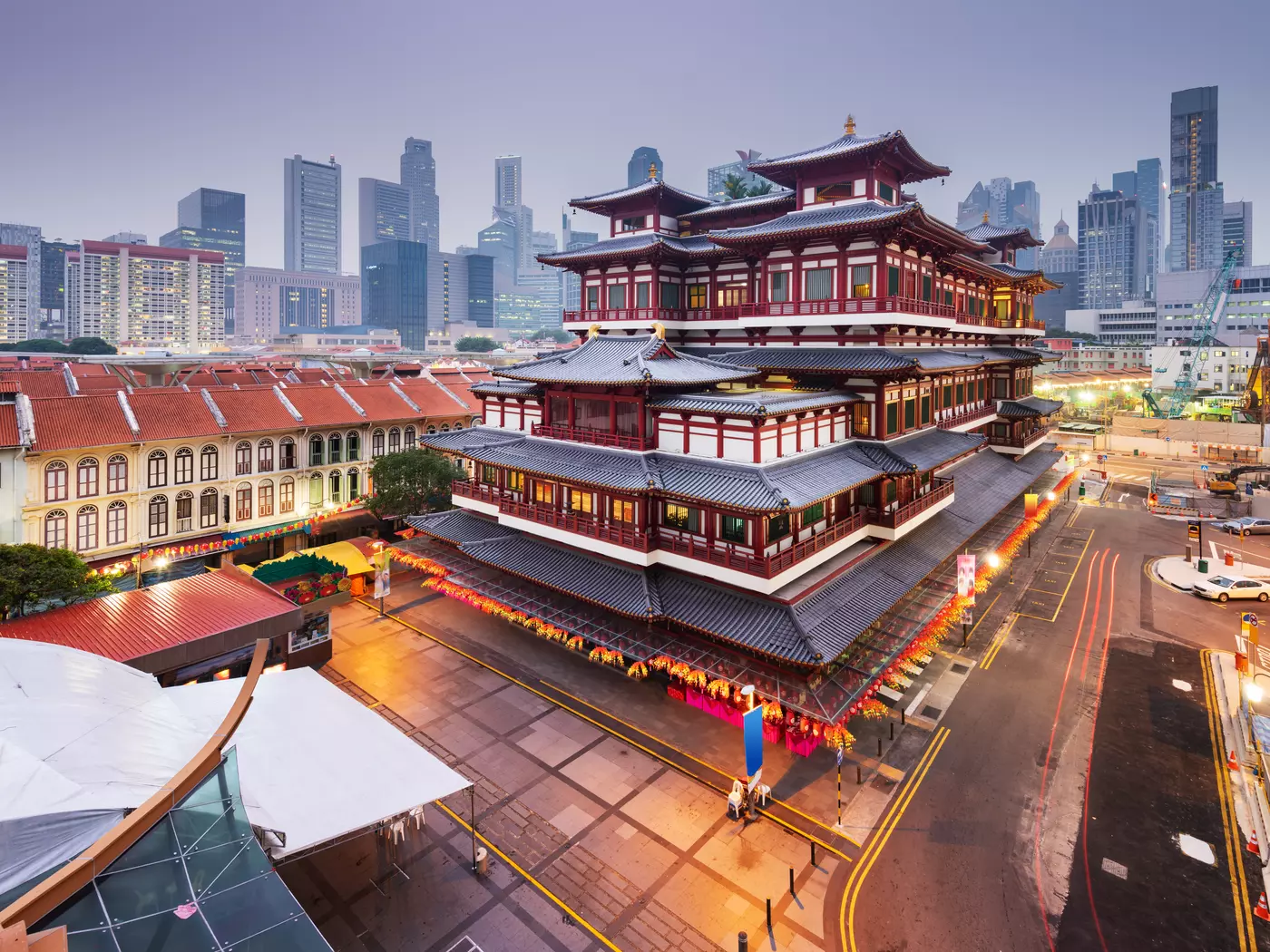 Buddha Tooth Relic Temple in Singapore