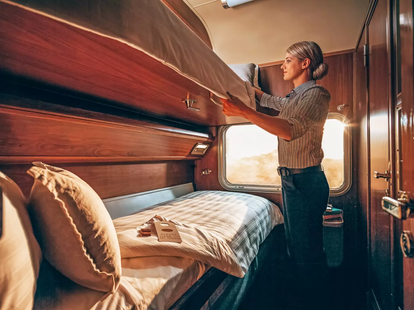 Gold Service Cabin