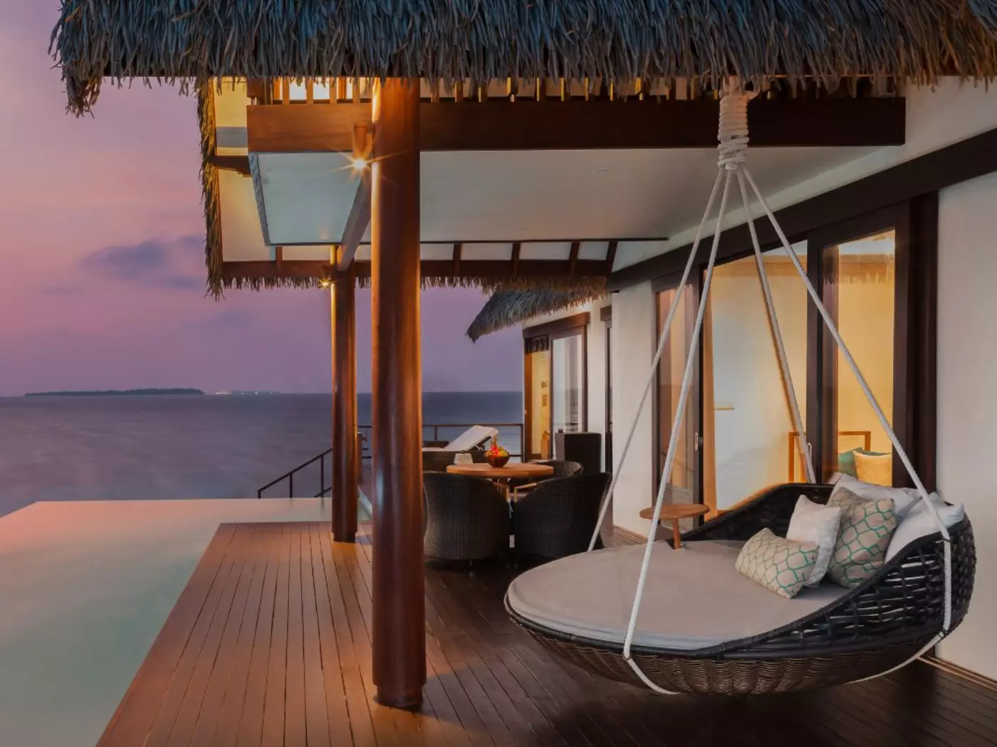 Enjoy Luxury Accommodation