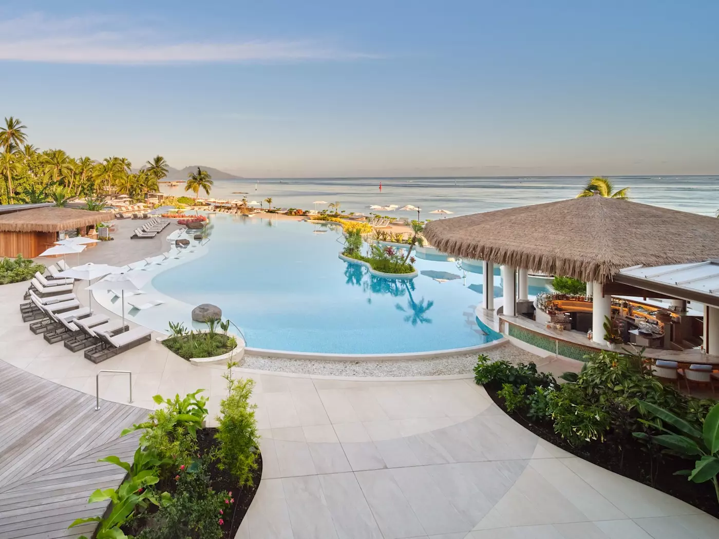 Hilton Tahiti Pool