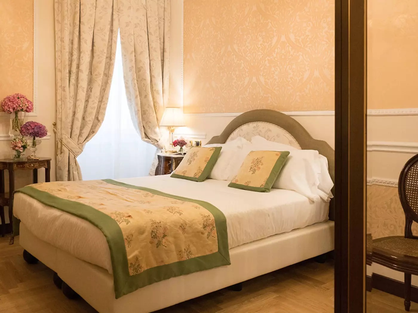 Hotel Bernini Palace Guest Room