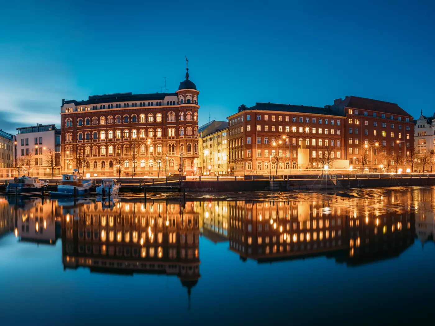 Kanavaranta Street, Helsinki