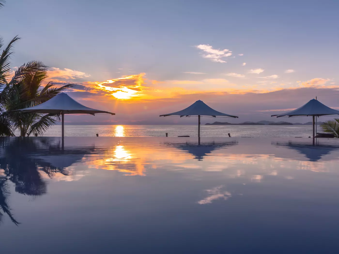 Matamanoa Resort Pool