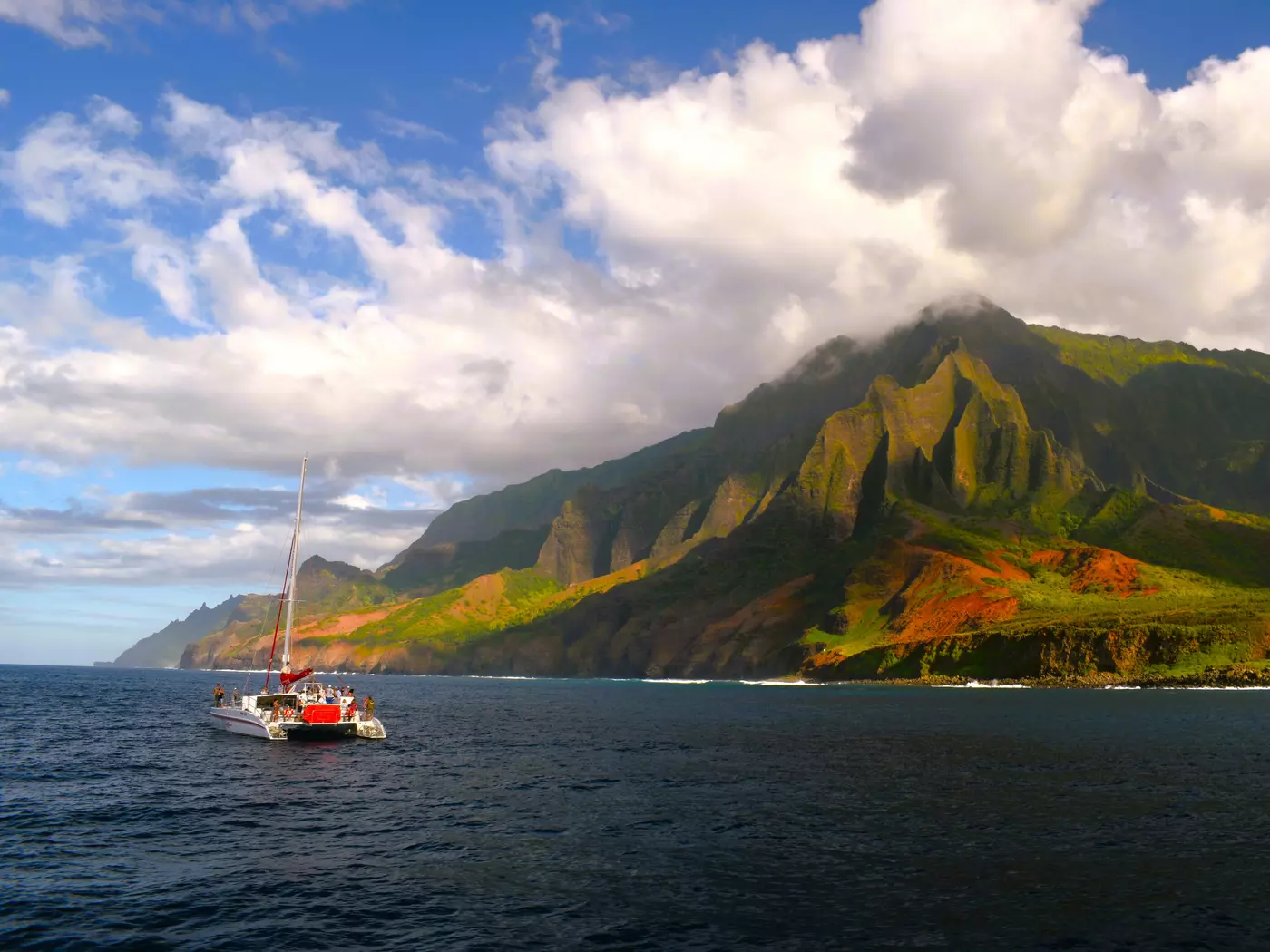 Sail the Napali Coast
