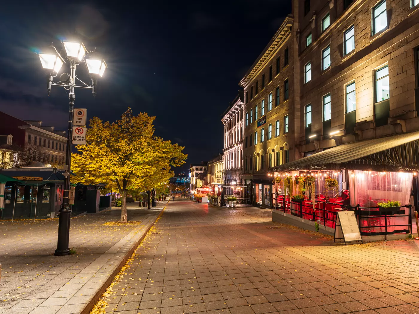 Stroll through Place Jacques-Cartier, Old Montreal at night
