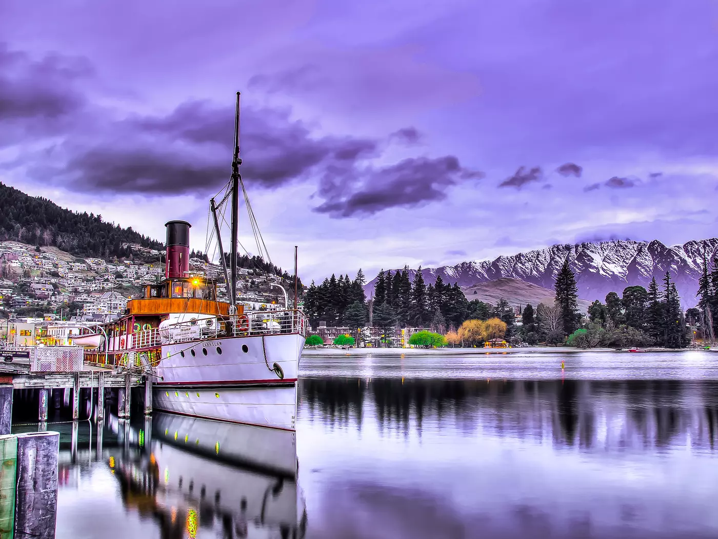The harbour at Queenstown