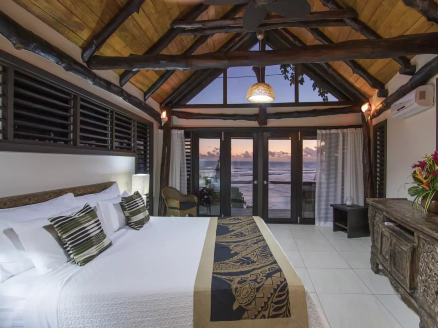 Sea Breeze Villa Sea Breeze Villa
