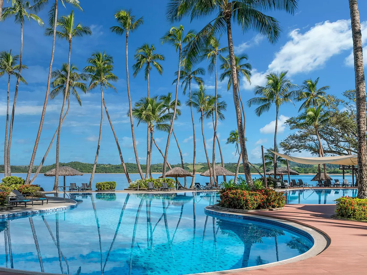 Shangri-La pool