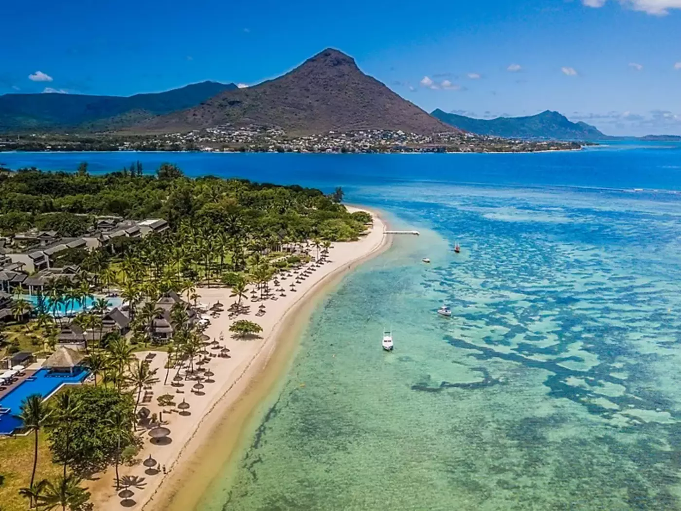 Enjoy the beachfront location