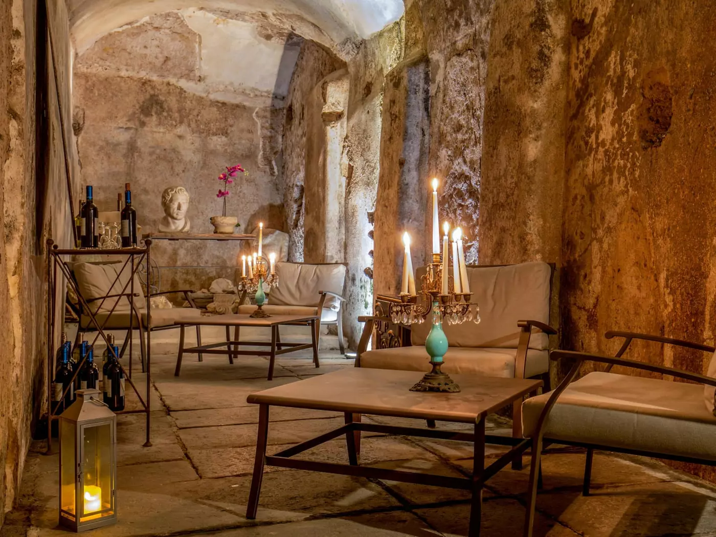 The Crypt at the Inn at the Roman Foo=rum