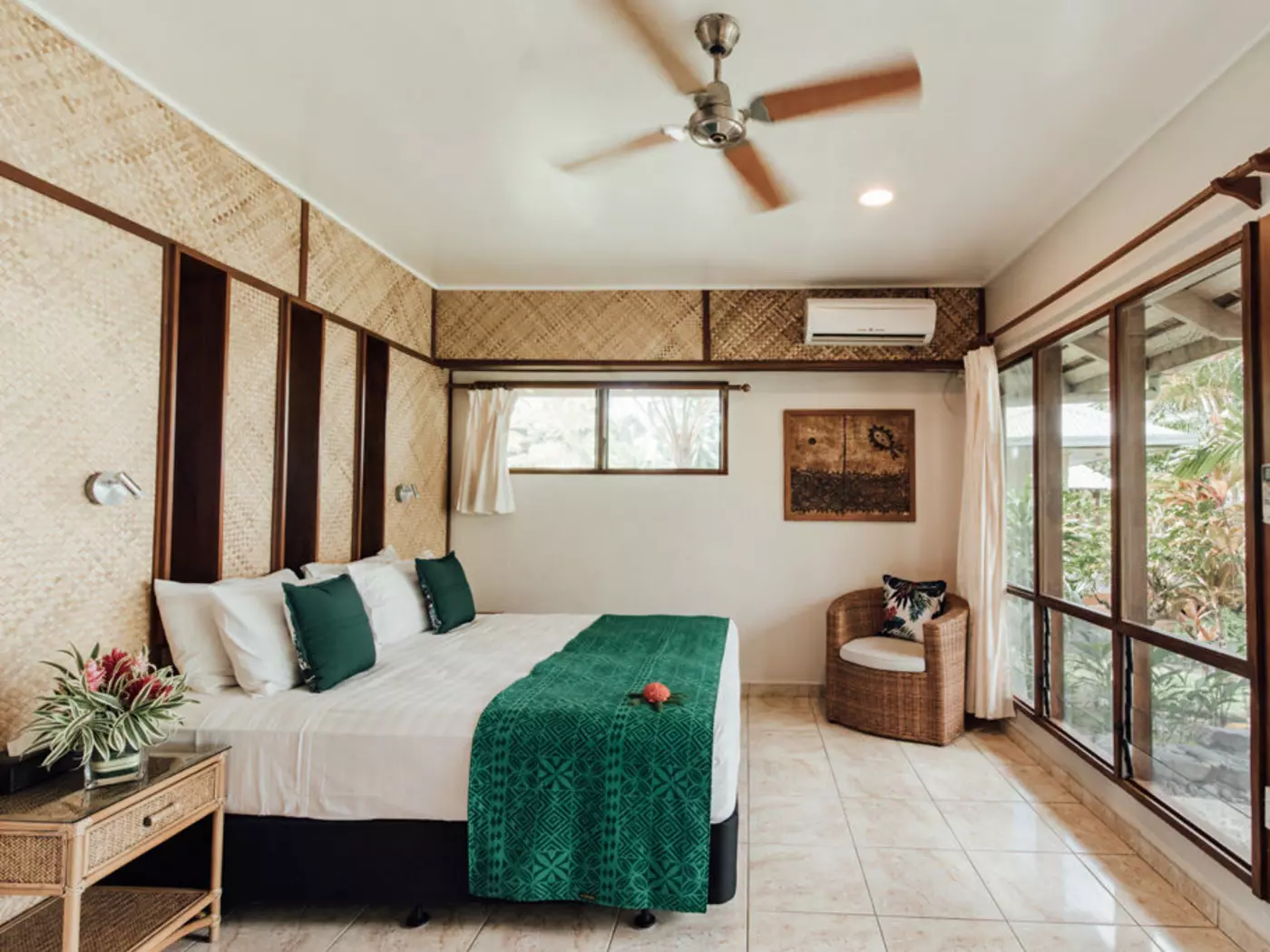 Traditional Garden View, Courtesy of Sinalei Reef Resort and Spa