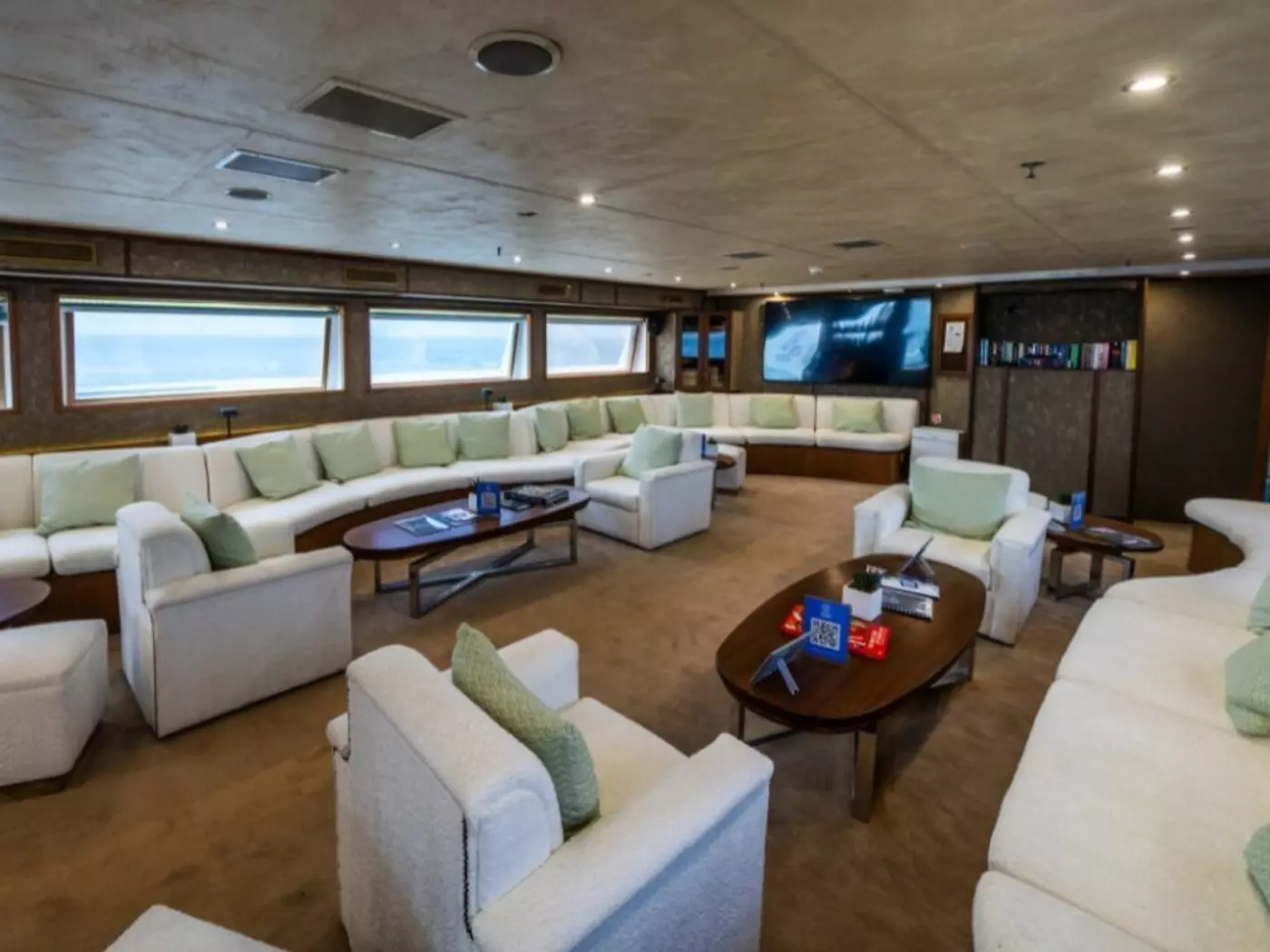 Harmony G Lounge