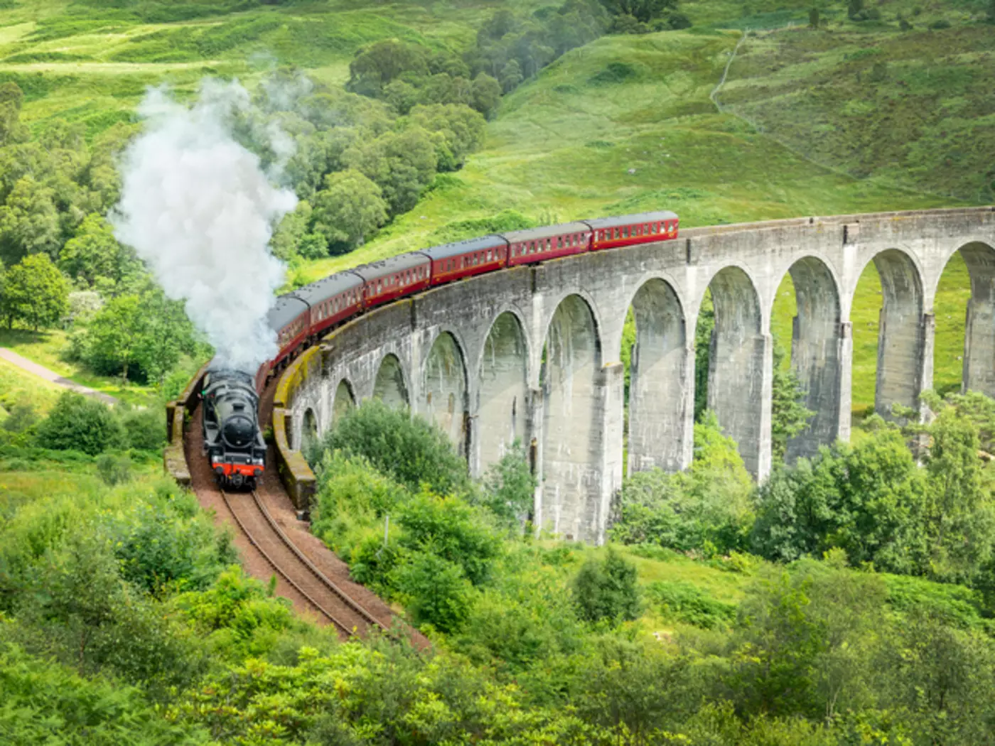 Jacobite steam train