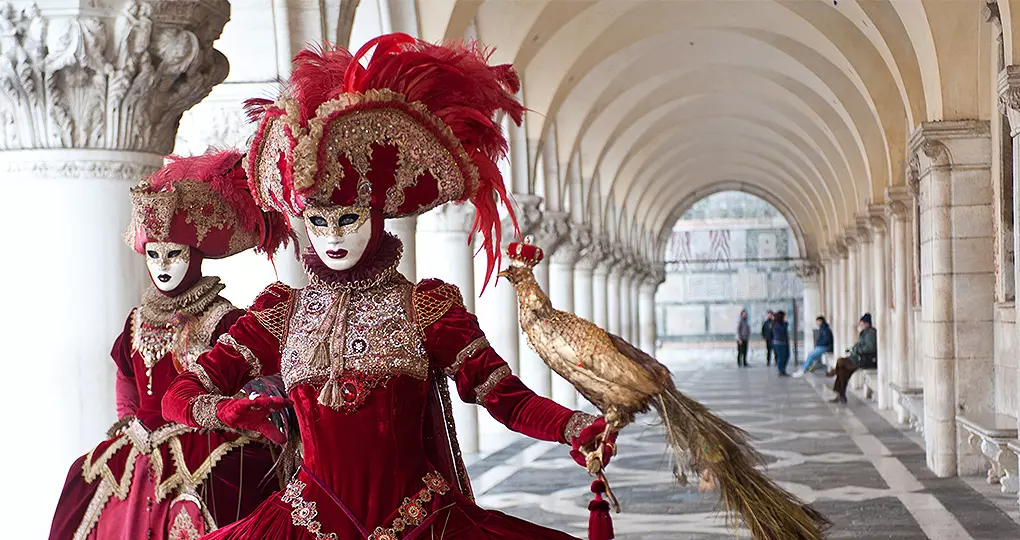 Join the fun of elaborate costumes and masks when celebrating the Carnival of Venice Join the fun of elaborate costumes and masks when celebrating the Carnival of Venice