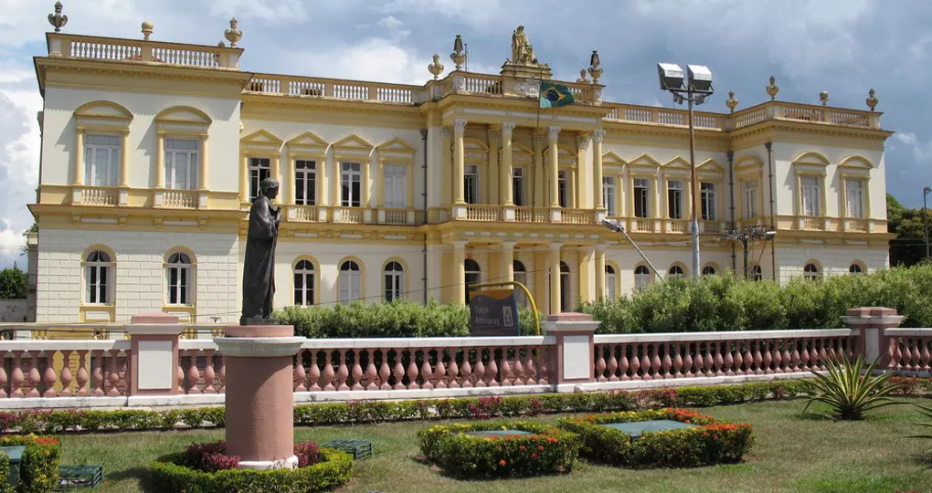 Court House Court House