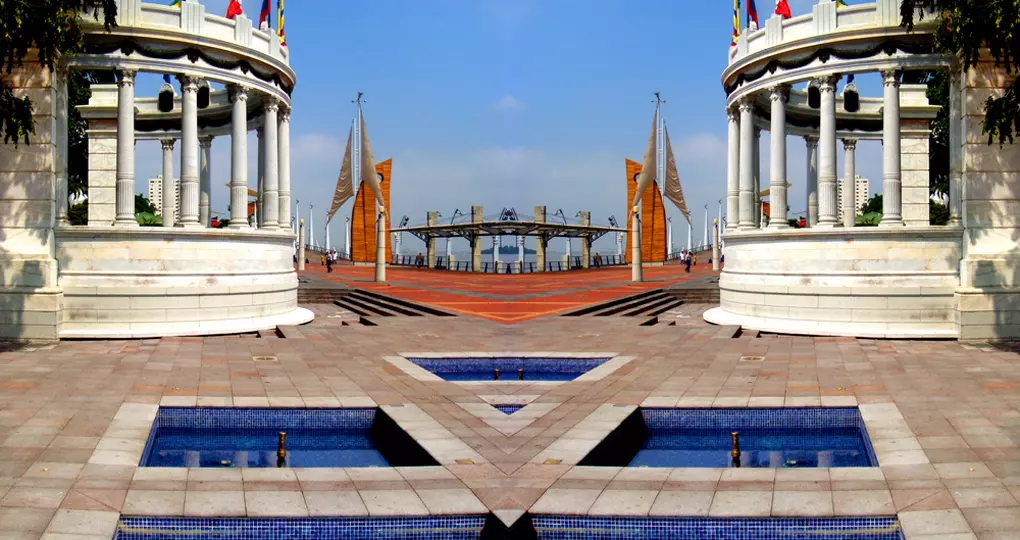 Guayaquil is always a popular photo opportunity while on your Ecuador vacation