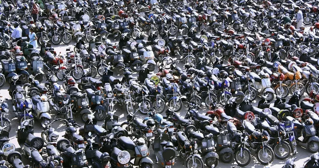 A parking lot in Old Delhi