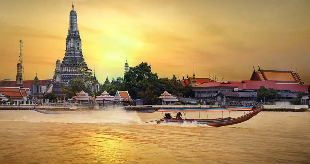 Wat Arun - among the best known of Thailand's landmarks Wat Arun - among the best known of Thailand's landmarks