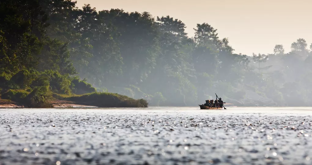 Kayaking on Narayani Rapti River