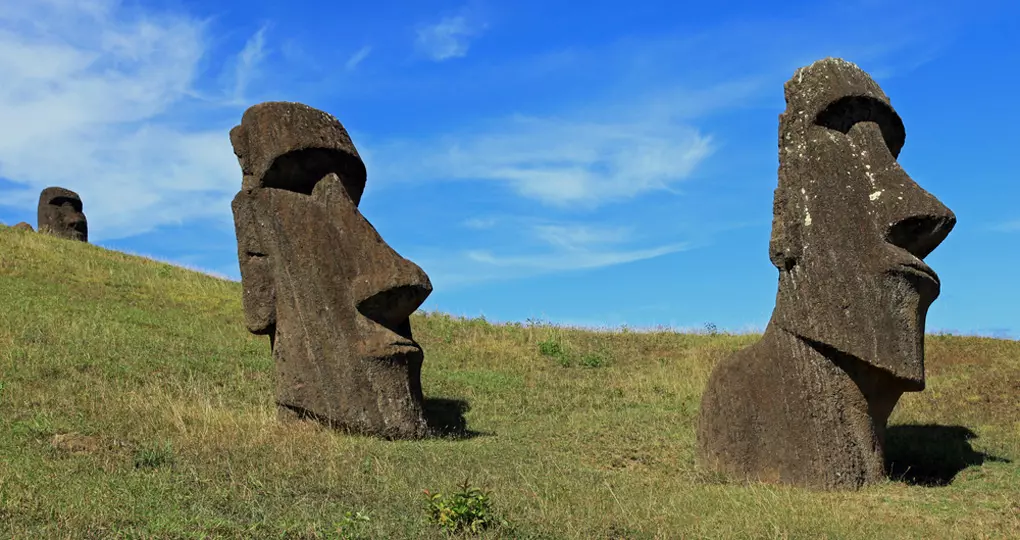 Rapa Nui (Easter Island) Tours