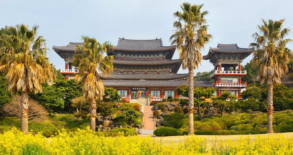 Yakcheonsa Buddhist Temple Yakcheonsa Buddhist Temple