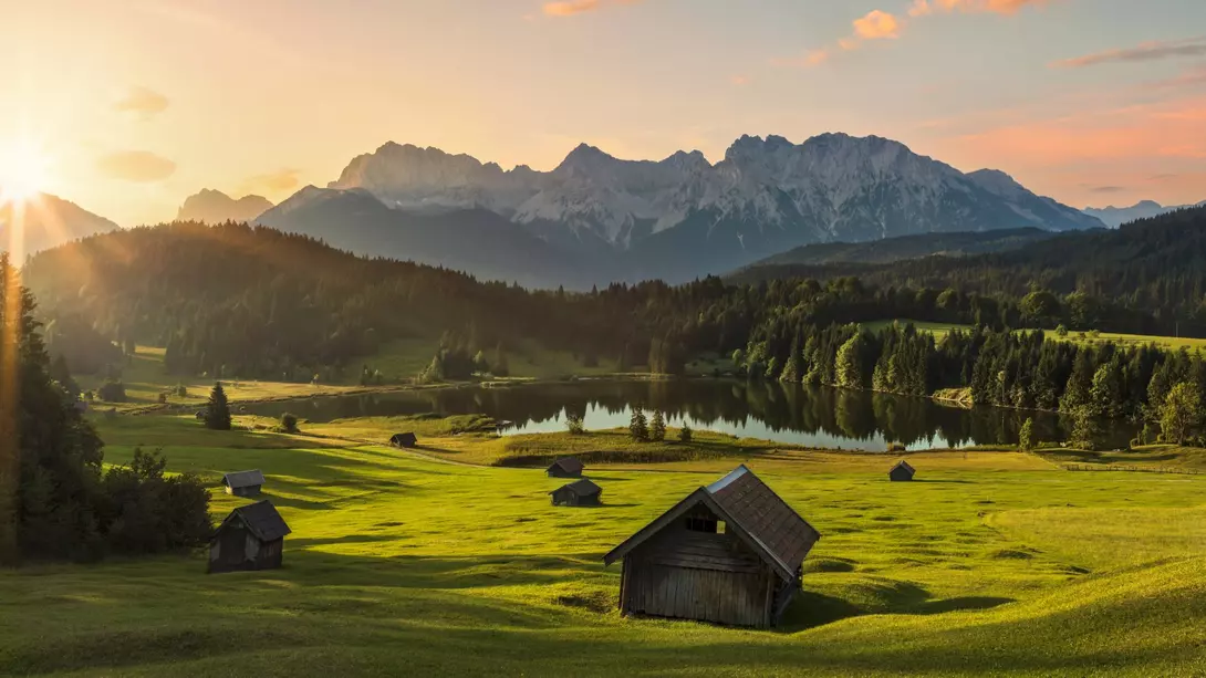 Sunrise at Alpine Lake Geroldsee - view to mount Karwendel, Garmisch Partenkirchen, Alps