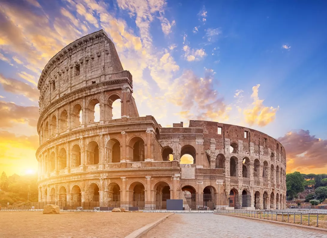 sunrise rome coliseum