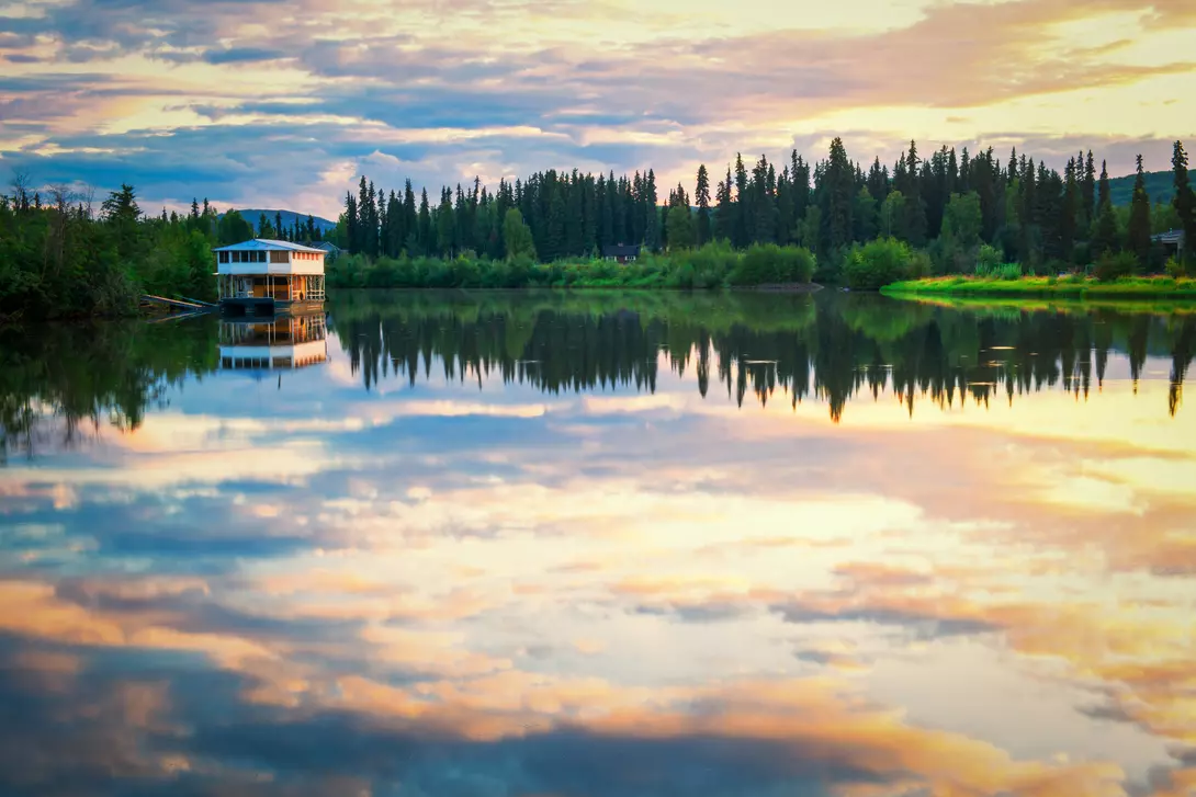 The bay of river Chena at sunset