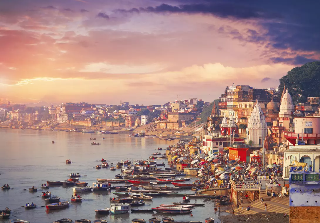 Sunset view of the banks of the Ganges River in Northern India, Varanasi is possibly the oldest living city in the world