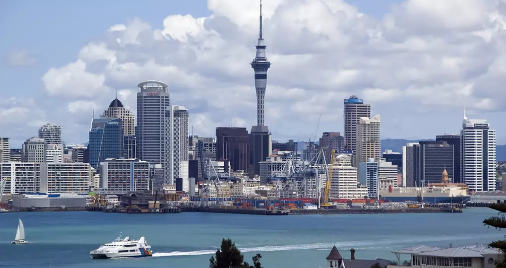 A view of Auckland's impressive skyline - always a great photo opportunity on your New Zealand vacation. A view of Auckland's impressive skyline - always a great photo opportunity on your New Zealand vacation.