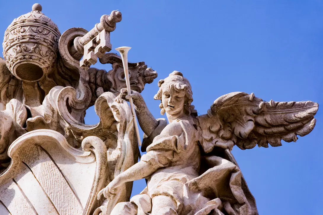 Details of trevi fountain