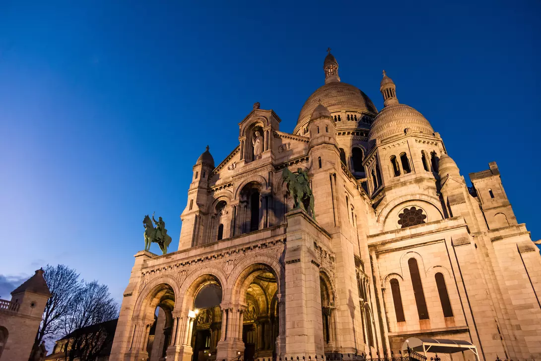 Sacre Coeur at twilight