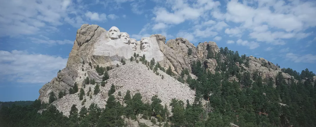 Panoramic view of Mount Rushmore.