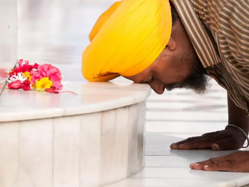 Worship in Amritsar